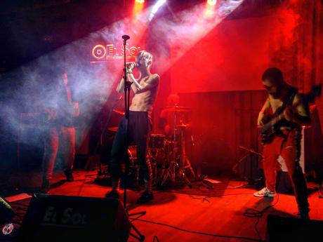 El gran reto de KITAI: 24 horas seguidas tocando (en la Sala El Sol) para establecer un Récord Guinness El gran reto de KITAI: 24 horas seguidas tocando (en la Sala El Sol) para establecer un Récord Guinness