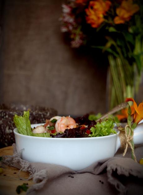 Ensalada de langostinos con virutas de jamón - Descubriendo a Susi Díaz