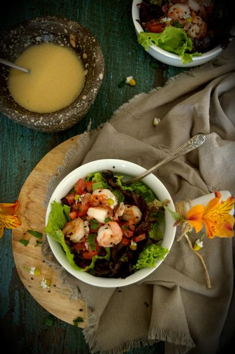 Ensalada de langostinos con virutas de jamón - Descubriendo a Susi Díaz Ensalada de langostinos con virutas de jamón - Descubriendo a Susi Díaz