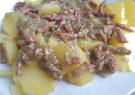 ENSALADA DE PATATAS Y BACON ENSALADA DE PATATAS Y BACON