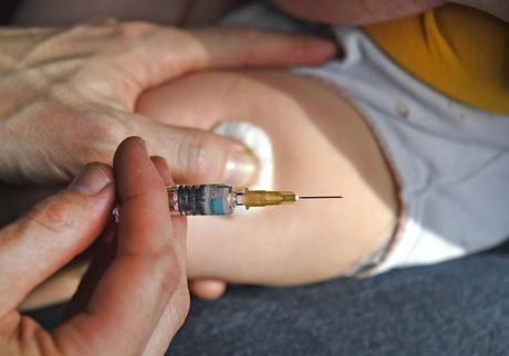 La OMS sitúa a los antivacunas entre los riesgos para la salud de los europeos.