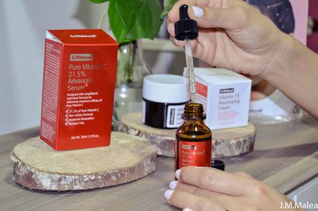 PURE VITAMIN C 21.5% ADVANCED SERUM. BY WISHTREND. PURE VITAMIN C 21.5% ADVANCED SERUM. BY WISHTREND.