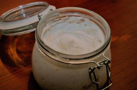 Espuma, loción y maquinas de afeitar para una afeitada más sostenible Espuma, loción y maquinas de afeitar para una afeitada más sostenible