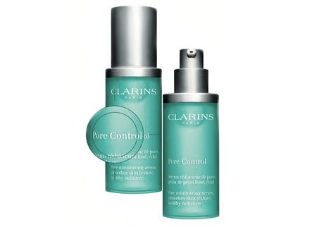 Reduciendo la Apariencia de los Poros con Pore Control de Clarins