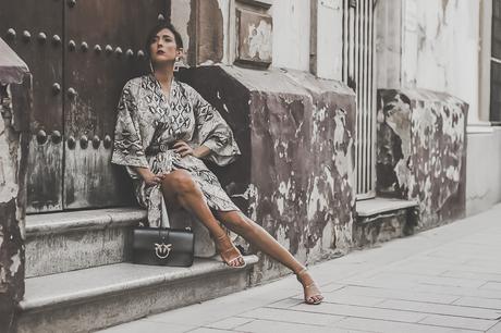 SNAKE PRINT MIDI DRESS + HOW TO WEAR: ANIMAL PRINT SNAKE PRINT MIDI DRESS + HOW TO WEAR: ANIMAL PRINT