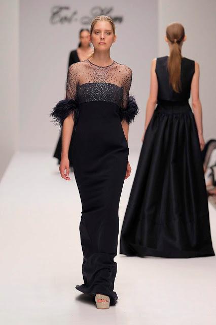 Elegancia invernal es lo que desprende la colección de Alta Costura Fall/Winter 18 de la firma Tot-hom Elegancia invernal es lo que desprende la colección de Alta Costura Fall/Winter 18 de la firma Tot-hom
