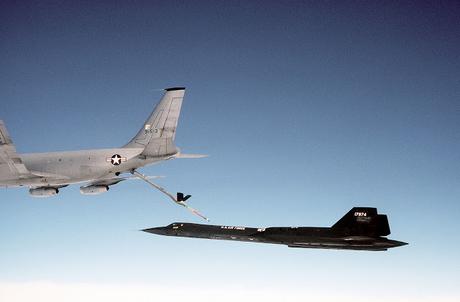 Cuando su avión SR-71 Blackbird se desintegró a Mach 3, e...
