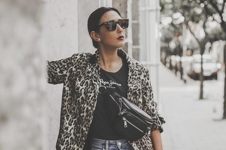 LEOPARD BLAZER