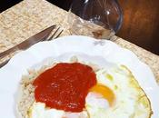 Arroz tomate huevos fritos