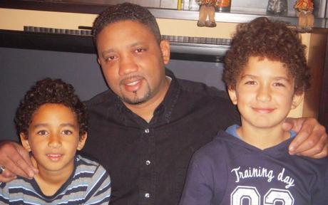 A golpes asesinan a un Cubano padre de familia, entre tres mujeres y un hombre