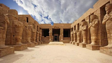 Estudiantes de la UASLP viajarán a Luxor Egipto a restaurar conjunto de tumbas