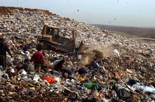 ONU Medio Ambiente alerta que un tercio de los residuos aprovechables terminan en los basurales