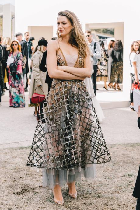 Paris Fashion Week September 2018 Street Style by Collage Vintage