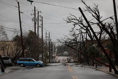 Este de La Florida bajo los estragos de Michael, el huracán mas potente en 100 años.
