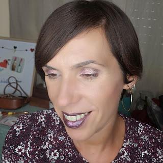 Cómo combino un labial oscuro y metalizado: Tips + look