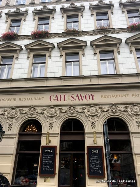 Praga, Cafe Savoy, Brioche, Jamón, Gruyère, Huevo Poché