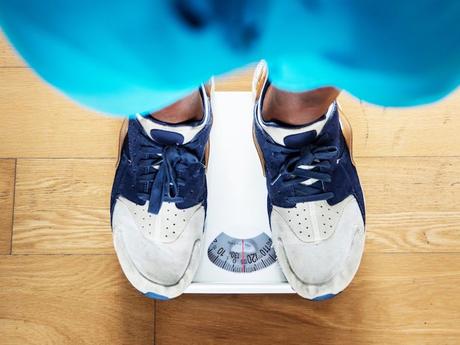 Las dietas estrictas pueden dañar su salud, incluso si pierde peso