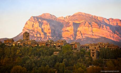 Ainsa, la sensacional villa medieval del Alto Pirineo de Huesca