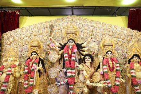 Ananda Vahini - Edición 143 - Octubre 10, 2018 Ananda Vahini - Edición 143 - Octubre 10, 2018