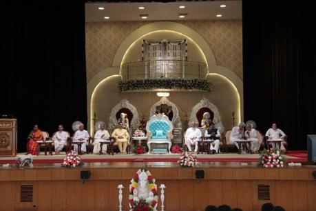 Ananda Vahini - Edición 143 - Octubre 10, 2018 Ananda Vahini - Edición 143 - Octubre 10, 2018