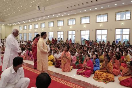 Ananda Vahini - Edición 143 - Octubre 10, 2018 Ananda Vahini - Edición 143 - Octubre 10, 2018