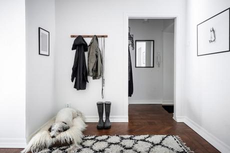 Suelo negro en la cocina