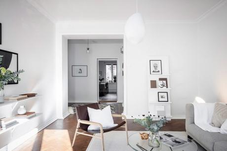 Suelo negro en la cocina