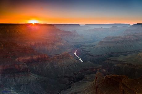 Atardecer en Mohave Point. Gran Cañón del Colorado.