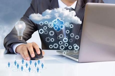 Un almacenamiento en la Nube que sea Business Ilustración almacenamiento cloud business