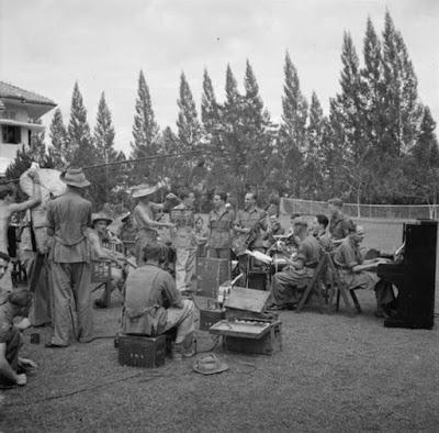 Calling Blighty, mensaje a casa de los soldados británicos Calling Blighty, mensaje a casa de los soldados británicos