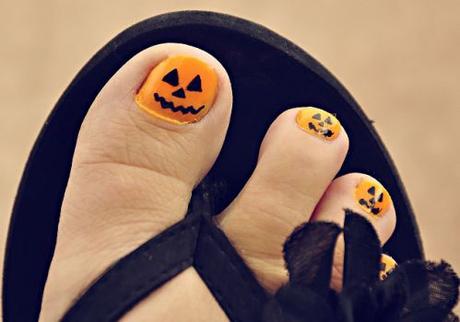 Decoracion de uñas para pies, los mejores diseños en Tendencia diseño halloween para uñas de pies