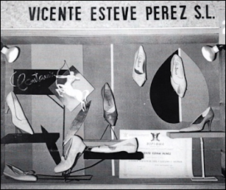 13.- Logos y marcas de calzado eldense: Vicente Esteve Pérez (Centauro); Héctor Ibáñez Oliver (La Esfinge) y Vicente Bonete Vera (Navalón).