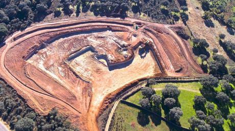 ¿Quién protesta contra la mina de uranio en Salamanca? ¿Quién protesta contra la mina de uranio en Salamanca?