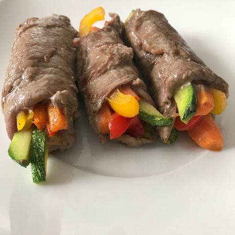 Rollos de filete con verduras