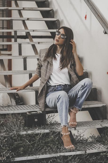 CÓMO COMBINAR UNA CAMISETA BLANCA BÁSICA + LOOKBOOK CÓMO COMBINAR UNA CAMISETA BLANCA BÁSICA + LOOKBOOK