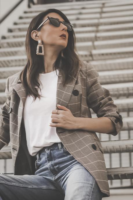 CÓMO COMBINAR UNA CAMISETA BLANCA BÁSICA + LOOKBOOK CÓMO COMBINAR UNA CAMISETA BLANCA BÁSICA + LOOKBOOK