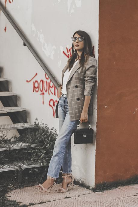 CÓMO COMBINAR UNA CAMISETA BLANCA BÁSICA + LOOKBOOK CÓMO COMBINAR UNA CAMISETA BLANCA BÁSICA + LOOKBOOK