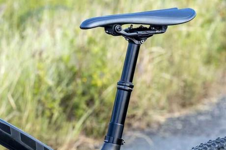 BikeYoke Divine SL: la tija telescópica de 80mm más ligera del mundo