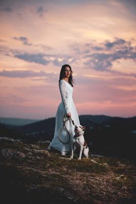 Novia con su mascota