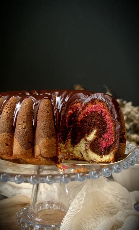 neapolitan-marble-bundt-cake-pattys-cake