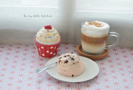 Mugcake de fresa y chocolate con Dietbox