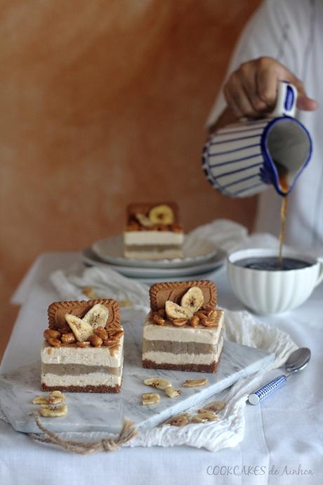 Mini tartas mousse de cacahuete y plátano. Sin horno. Cookcakes de Ainhoa