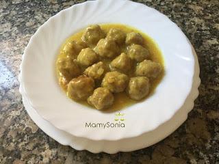 Albóndigas salsa olla