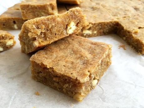 Pumpkin blondies