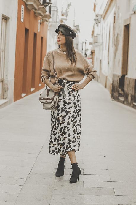 TREND ALERT: LEOPARD PRINT-FALDA MIDI DE LEOPARDO