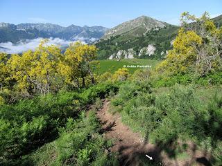 La Foz-Piedrafita-Los Fitos-La Becerrera de San Pedro-La Carasca-Vega Llagos