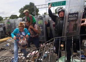 La Invasión A México: Caravana De Desplazados De Honduras La Invasión A México: Caravana De Desplazados De Honduras