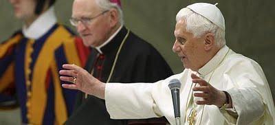 El Papa envía a pederasta al psiquiatra