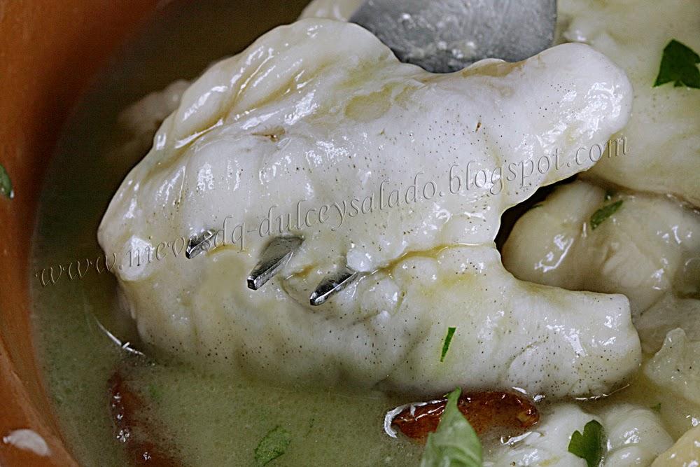 COCOCHAS DE BACALAO AL PIL-PIL