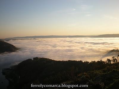 Un día de niebla en la ría de Ferrol